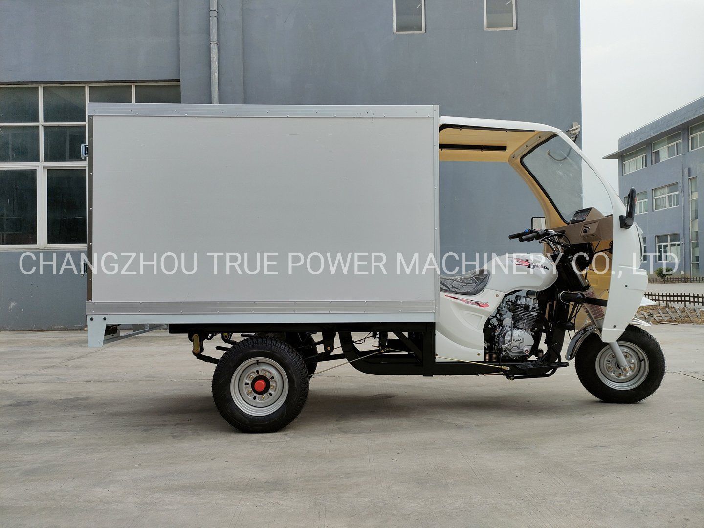 250cc Motorized Tricycle for Cargo with Insulation Enclosed PU Box