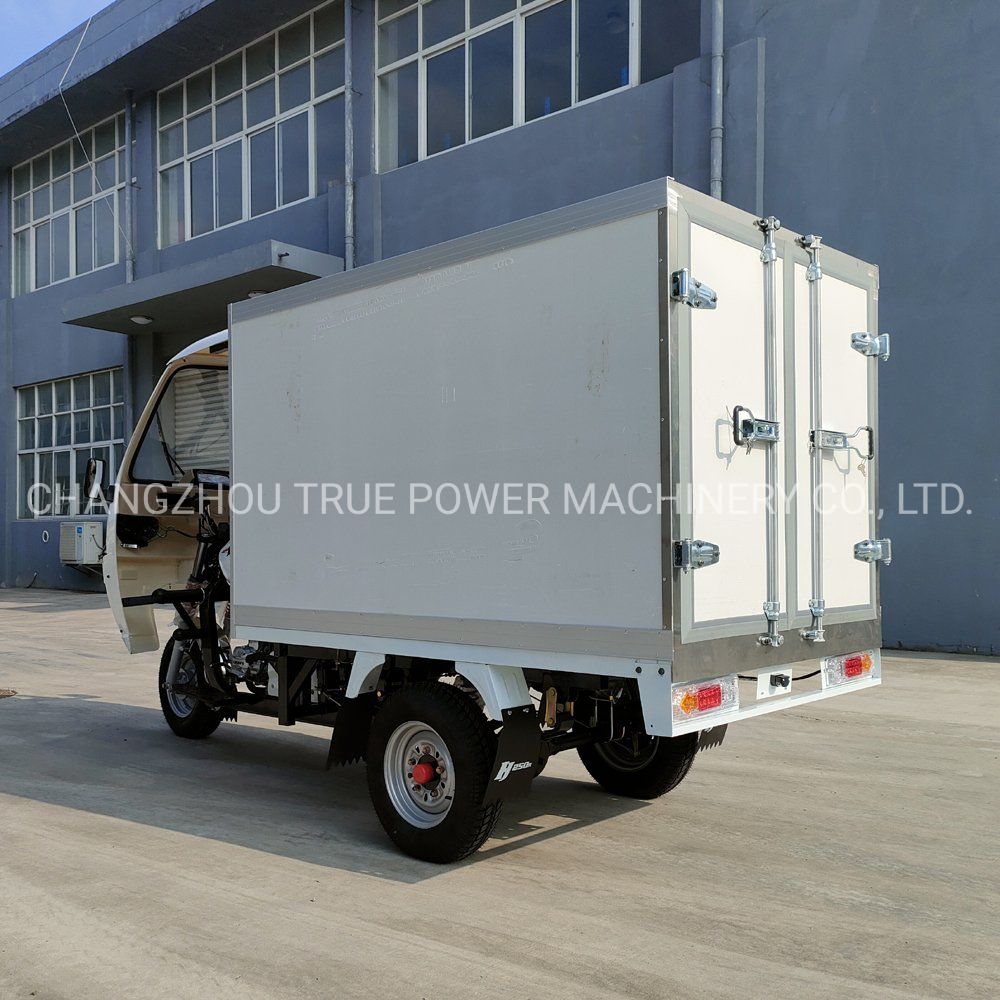 Enclosed PU Box 250cc Gasoline Cabin Tricycle for Food Delivery