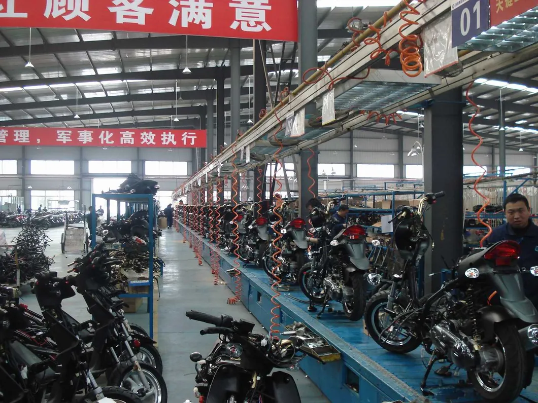 Geely Street Motorbike Efi Italian Style (JM400-2)