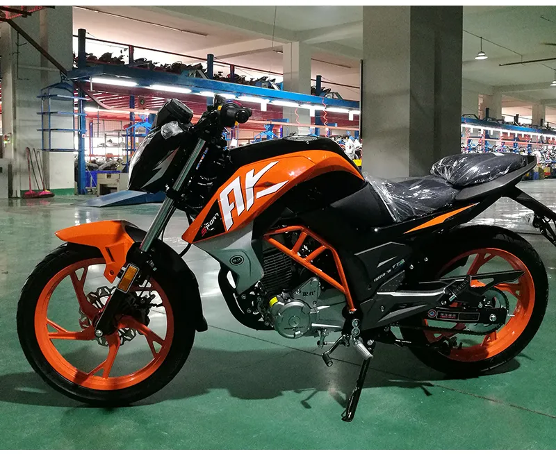 Haojun Ak150cc Adult Motorbikes Scooters Gasoline Gas Fuel Systems 150cc Cruiser Motorcycle